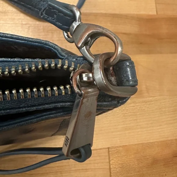 HOBO Cadence denim blue leather cross body / wristlet w/convertible straps - Picture 8 of 16